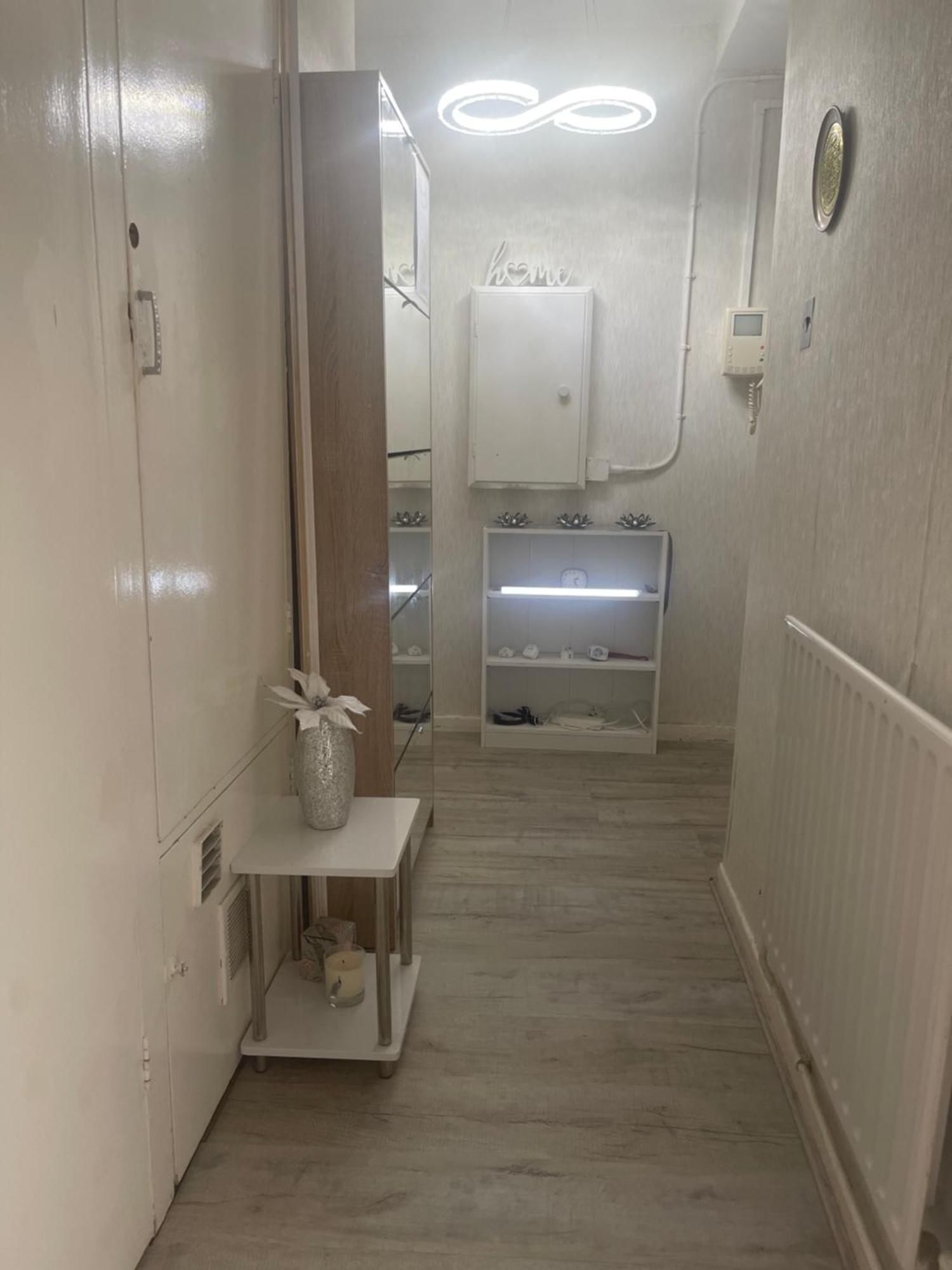 Room With Shared Kitchen London Eksteriør billede